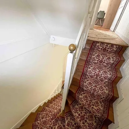 펜션 4 Ch - 10 Pers - Grande Maison - Parking - Jardin - Bbq 아미앵