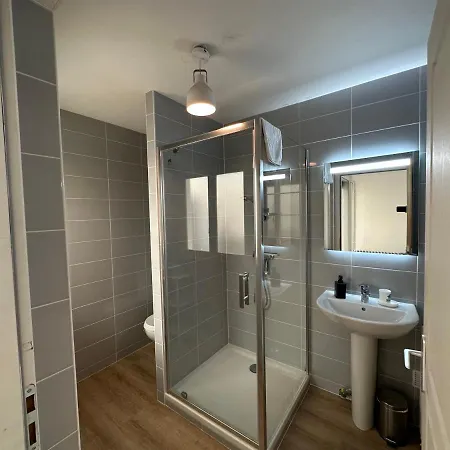 4 Ch - 10 Pers - Grande Maison - Parking - Jardin - Bbq 아미앵