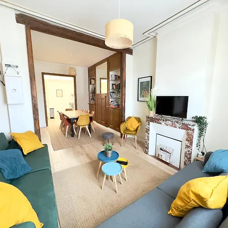 4 Ch - 10 Pers - Grande Maison - Parking - Jardin - Bbq